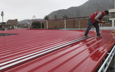especialistas en acabados de edificios y tabiqueria, techos rectos o de una agua